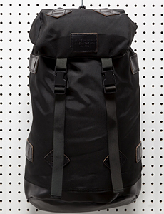 Black x Black | 802 Rucksac